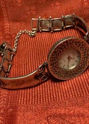 Часы серебряные женские2 фото