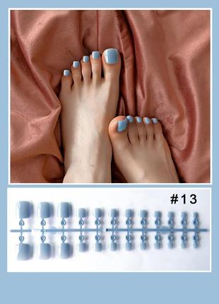Накладні нігті для педикюру (для пальців ніг)9 фото