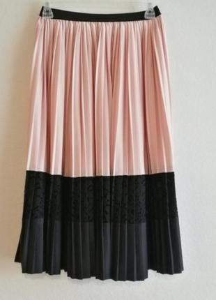 Спідниця zara плісована пудрового кольору знизу мереживо юбка плиссированная пудрового цвета с кружевом4 фото