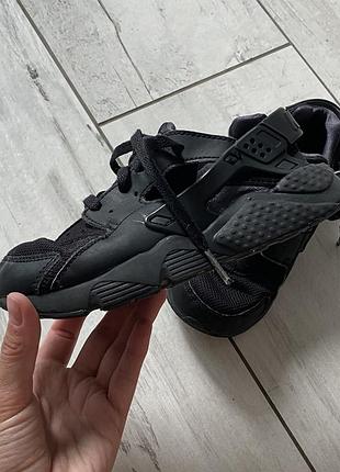 Nike кросівки