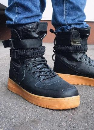 Nike special fled air force 1 beige black чоловічі кросівки найк