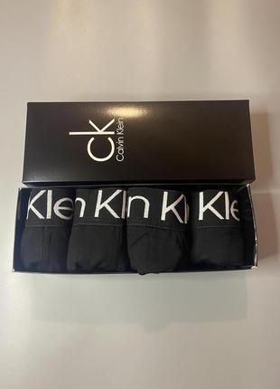 Мужские трусы-боксеры 4 шт calvin klein в упаковке черные.