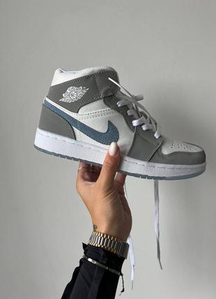 Кросівки jordan retro 1 mid aluminium1 фото