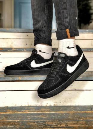 Зимові чоловічі кросівки nike air force 1 black white logo / чоловічі зимові кросівки найк аір форс