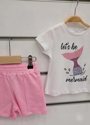 Комплект для дівчинки футболка та шорти