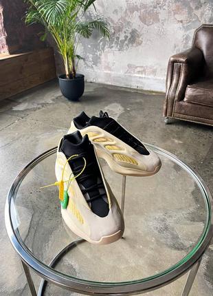 Жіночі кросівки adidas yeezy 700 v3 saflower знижка sale10 фото