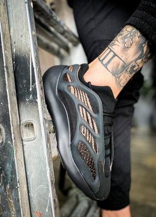 Чоловічі кросівки adidas yeezy 700 v3 clay brown знижка sale4 фото