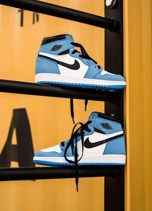 Кросівки жіночі nike air jordan 1 retro high university blue

/ женские кроссовки найк аир джордан