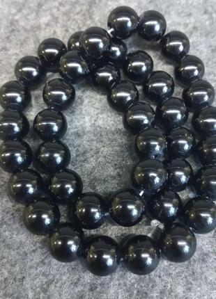 Бусины из натурального камня черный агат (пресс.) на нитке d-10мм l- 37см