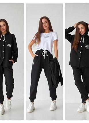 Модний костюм для дівчаток