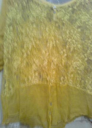 Красивая и оригинальная ажурная кофта с желтой майкой, италия4 фото