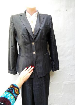 Стильный шерстяной графитовый серый костюм,пиджак,брюки.