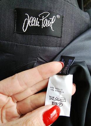 Стильный шерстяной графитовый серый костюм,пиджак,брюки.