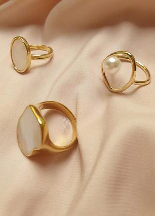 Женское кольцо с жемчугом