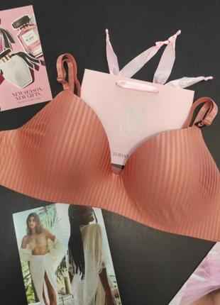 Бесшовный бюстгальтер t-shirt wireless bra лиф 38c 85c victoria's secret виктория сикрет вікторія сікрет оригинал2 фото