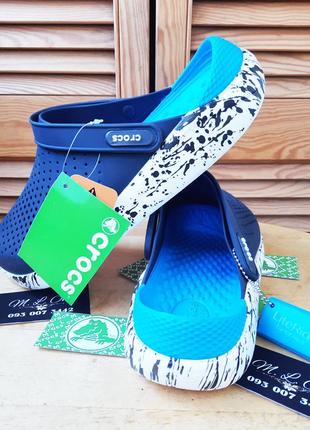 Crocs literide (кляксы темно-синий) clog navy/whitе в темно-синем  цвете и черном кляксовом раскрасе3 фото