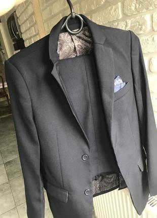 Костюм шкільна форма