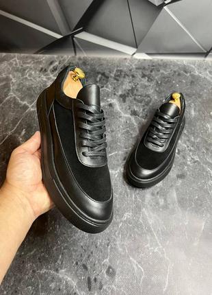 Кросівки чоловічі шкіряні