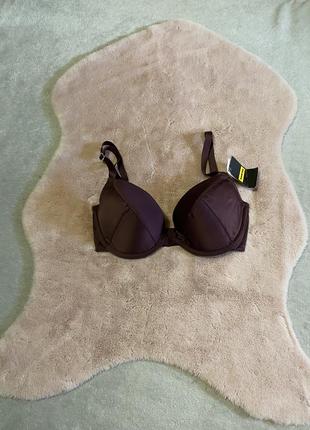 Сатиновый бюстгальтер wonderbra 70f