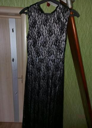 Вечернее платье