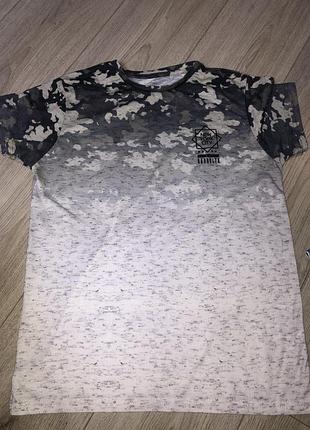 Футболки rebel,primark в асортименті