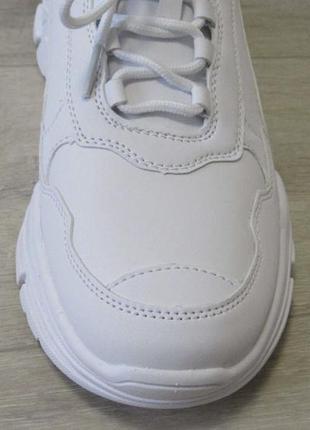 Чоловічі білі кросівки 43р нові house4 фото