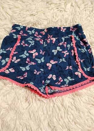 Шорти