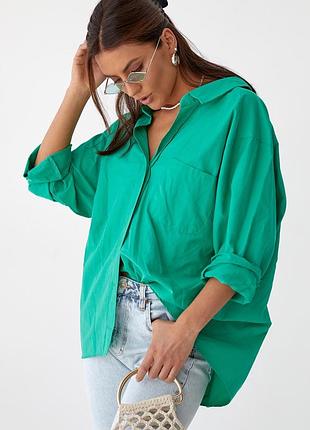 Женская рубашка в стиле oversize