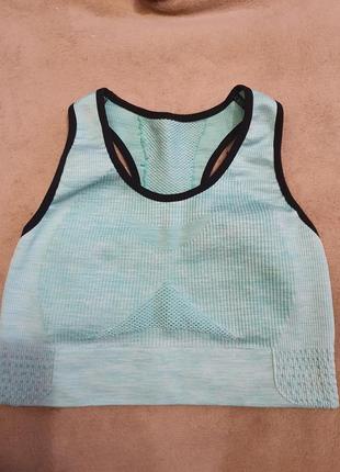 Спортивний топ