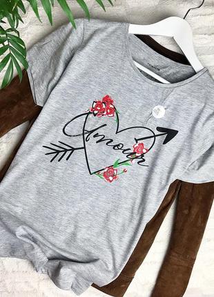 Сіра футболка