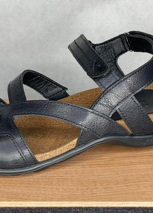 Босоніжки шкіряні сандалі чоловічі