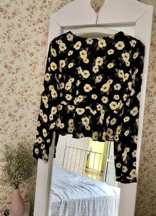 Блузка блуза кофта на завязках в цветочек tally weijl p. s8 фото