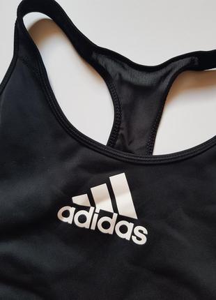 Стильний жіночий спортивний топ adidas оригінал, чорний топ, топ для залу adidas8 фото