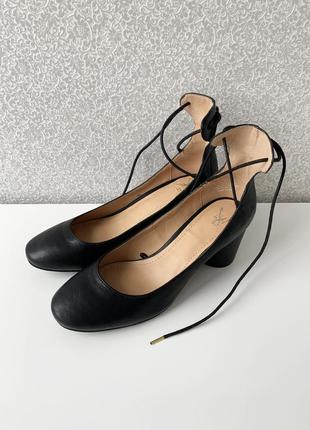 Туфли, на каблуке, со шнурками, со шнуровкой, jeans h&m