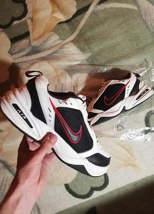 Кросівки nike air monarch