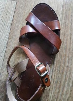 Кожаные босоножки pure london8 фото