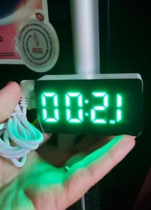 Led годинник настільний5 фото