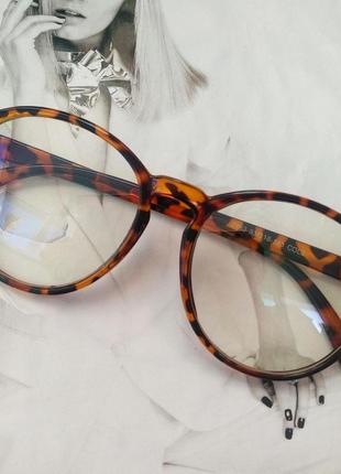 Имиджевые очки, очки с прозрачной линзой круглые большие в леопардовой оправе