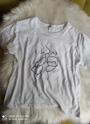 Футболка, р. xl, біла, тягнеться , супер м'яка , нова