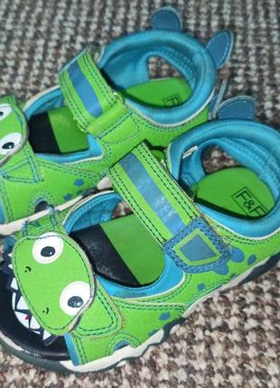 Сандалі босоніжки f&f. розмір 24 ( 15,5 см по устілці)