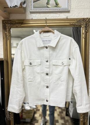 Джинсова куртка calvin klein