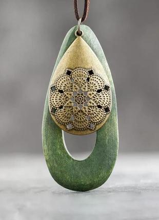 🌳🦋 дерев'яна яний зелений кулон на шкіряному шнурку етно-стиль
