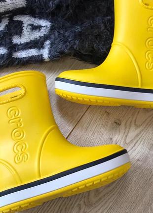 Гумові дитячі чоботи крокс crocs kids’ crocban rain boot 205827-734