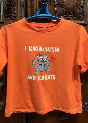 Футболка "i know how to make sushi and karate"