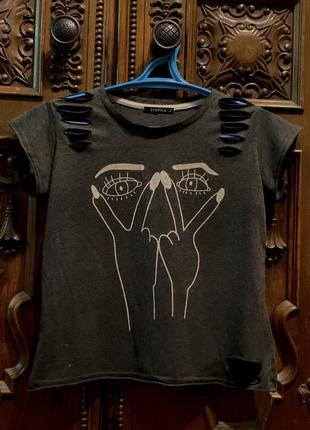 Димчаста футболка з принтом