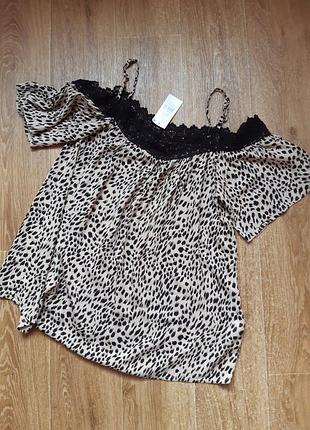 Нова віскозна блуза.