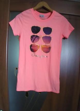 Футболка   guess