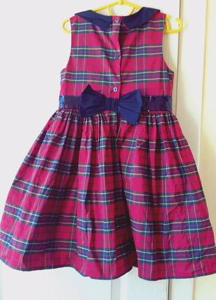 Нарядное платье на девочку 116 см tu