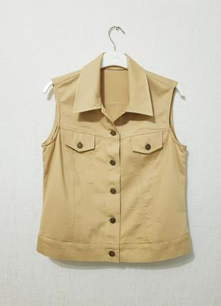 Жилетка