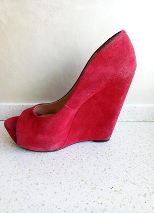 Червоні туфлі jessica simpson3 фото